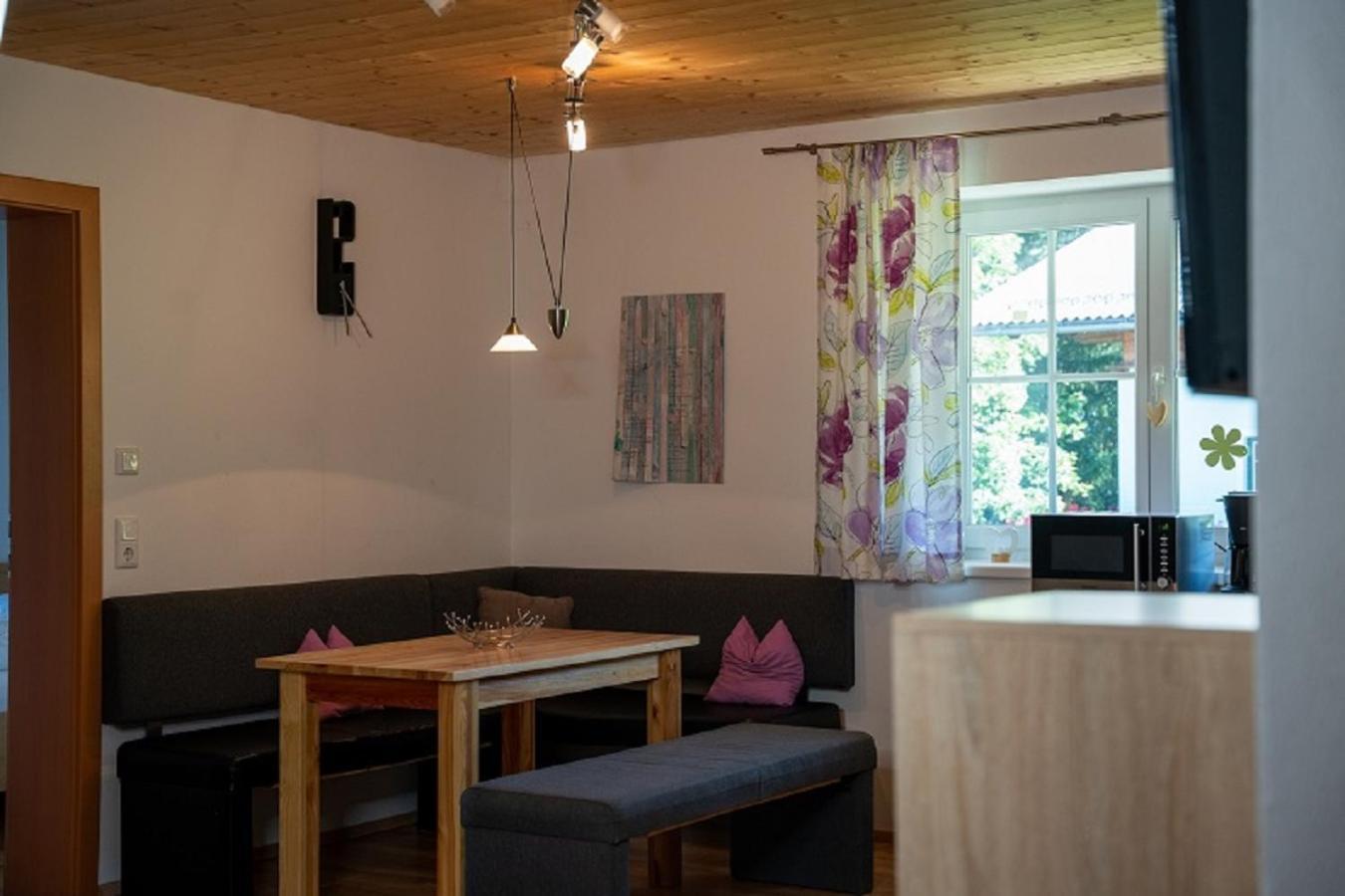 Rindis Platzl Apartmenthaus 슈라드밍 외부 사진