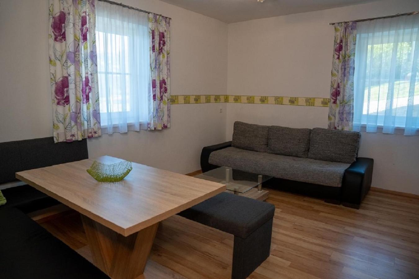 Rindis Platzl Apartmenthaus 슈라드밍 외부 사진